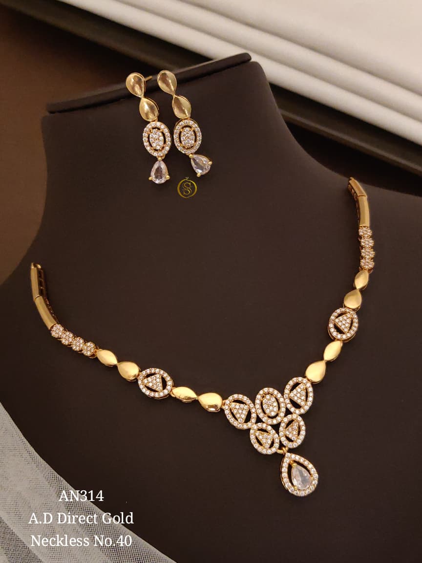 A.D Direct Gold Necklece For Girl And Womens