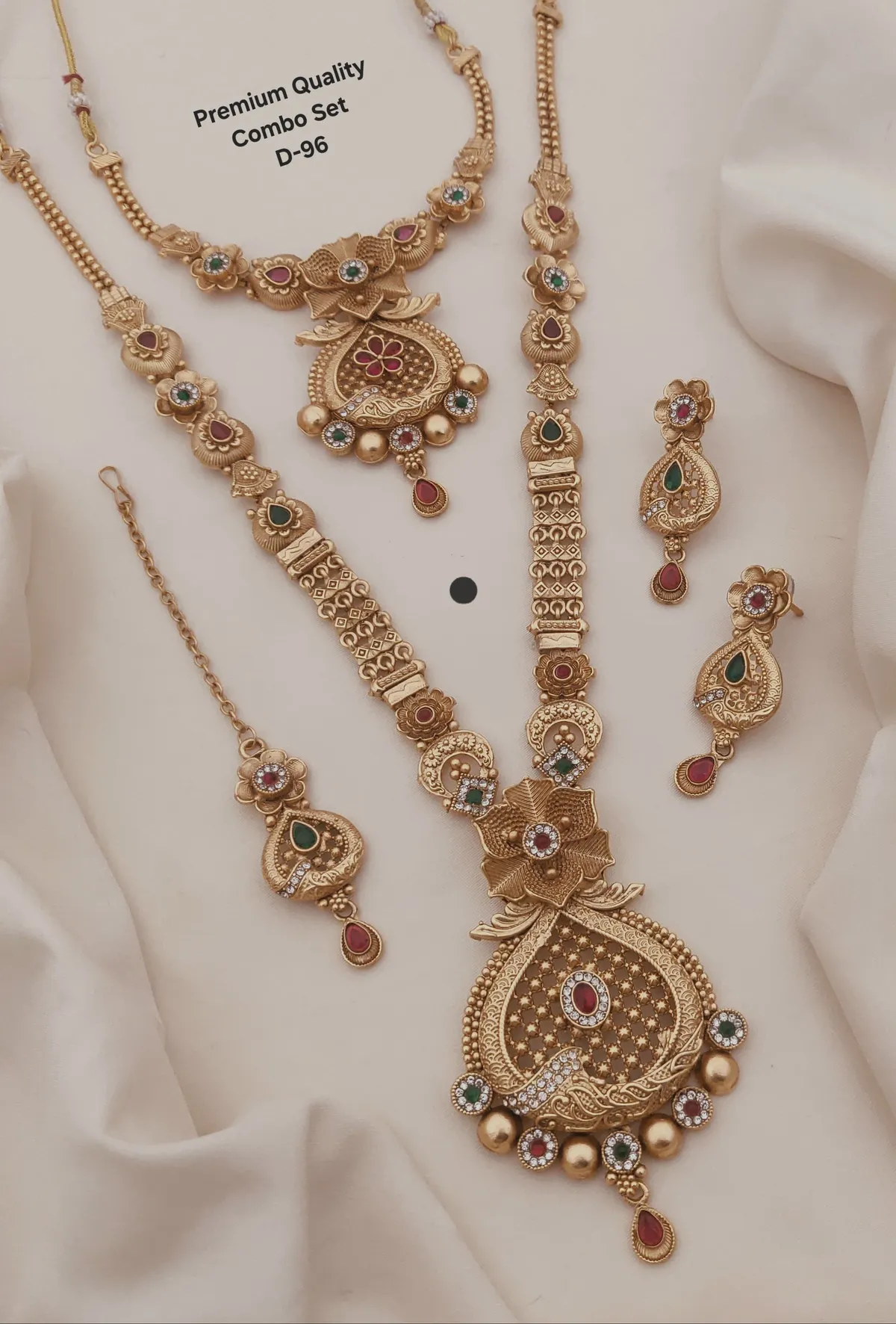 DESIGNER GOLD PLETED NECKLECE COMBO SET