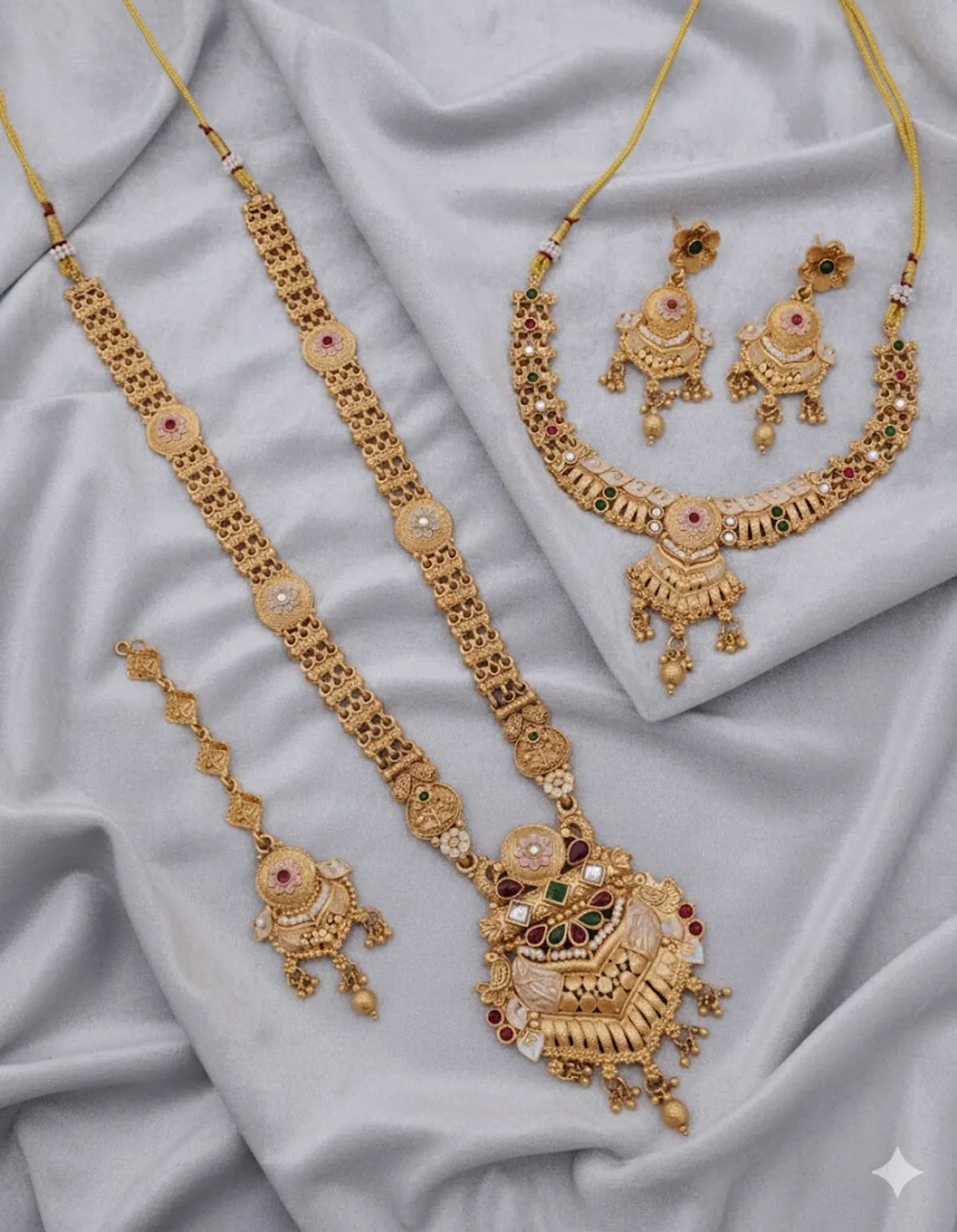 DESIGNER GOLD PLETED NECKLECE COMBO SET