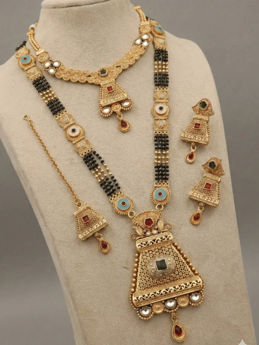 Gold_Pleated_Mangalsutra_Combo_Set Premium_Quality