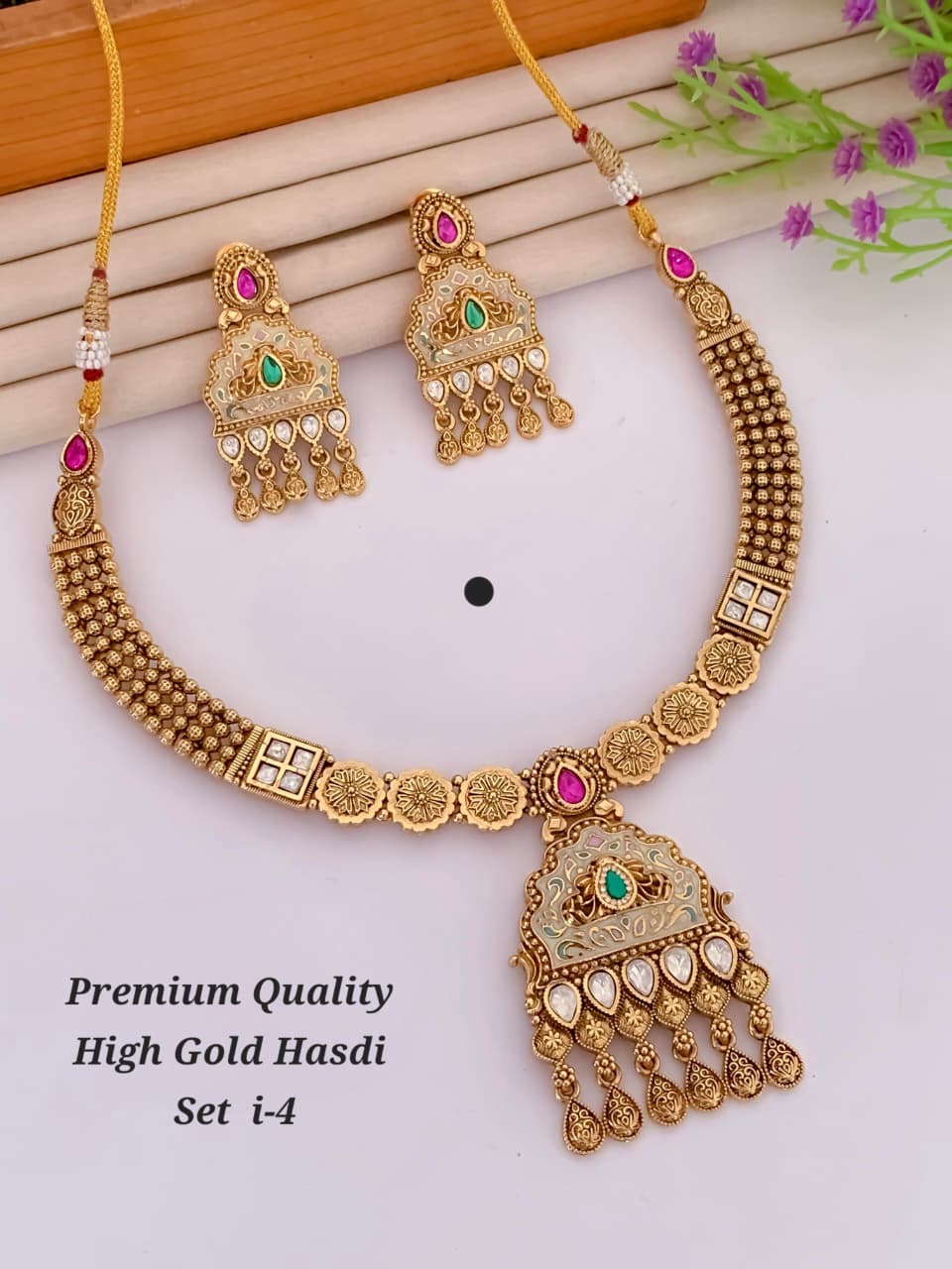 Premium Designer Hasdi For Girls